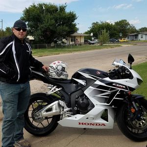 Meet your Posher, Larry